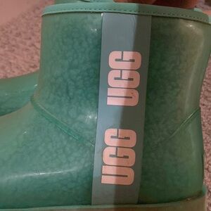 Ugg Boots | Booties | winter boots | waterproof boots